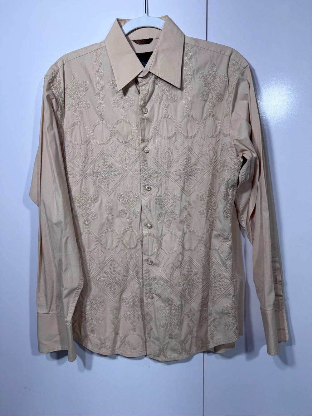 ROAR Embroidered Button-Up Shirt — Men’s L ✨